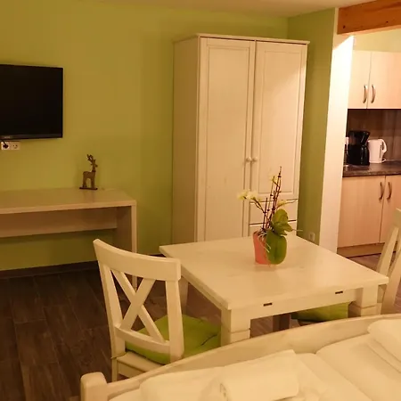 Hirt's Brau-& Apartment