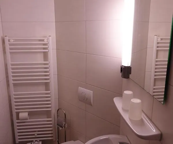 Hirt's Brau-& Apartamento *